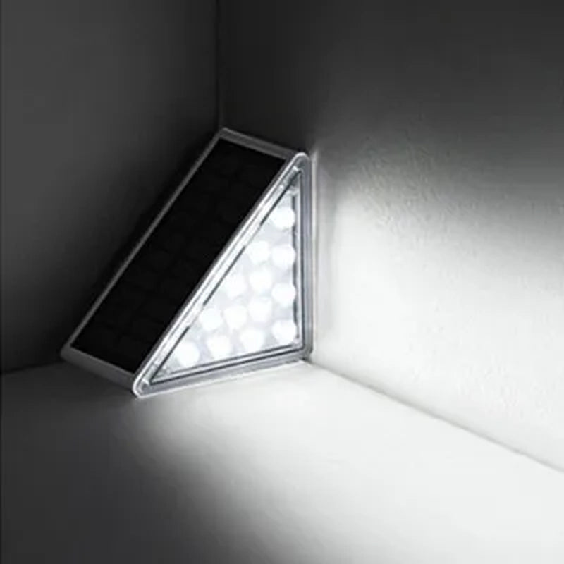 13 LED Solar Wall Light 